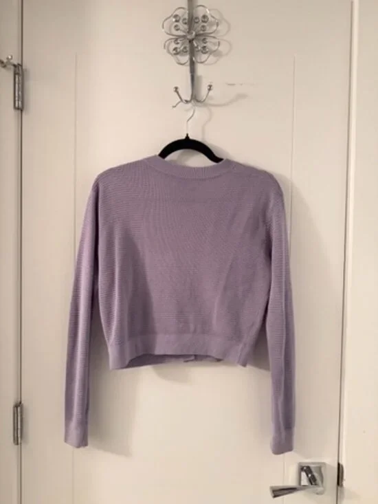 Aritzia wilfred little cropped sweater cardigan lilac lavender XS - Picture 3 of 3